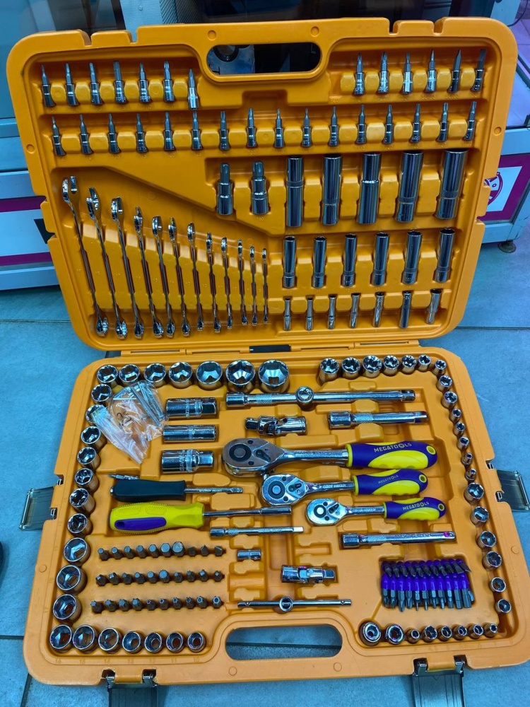 Набор инструментов 216 предметов