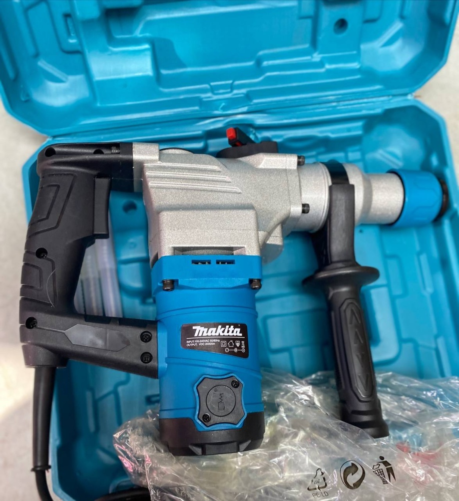 Перфоратор Makita