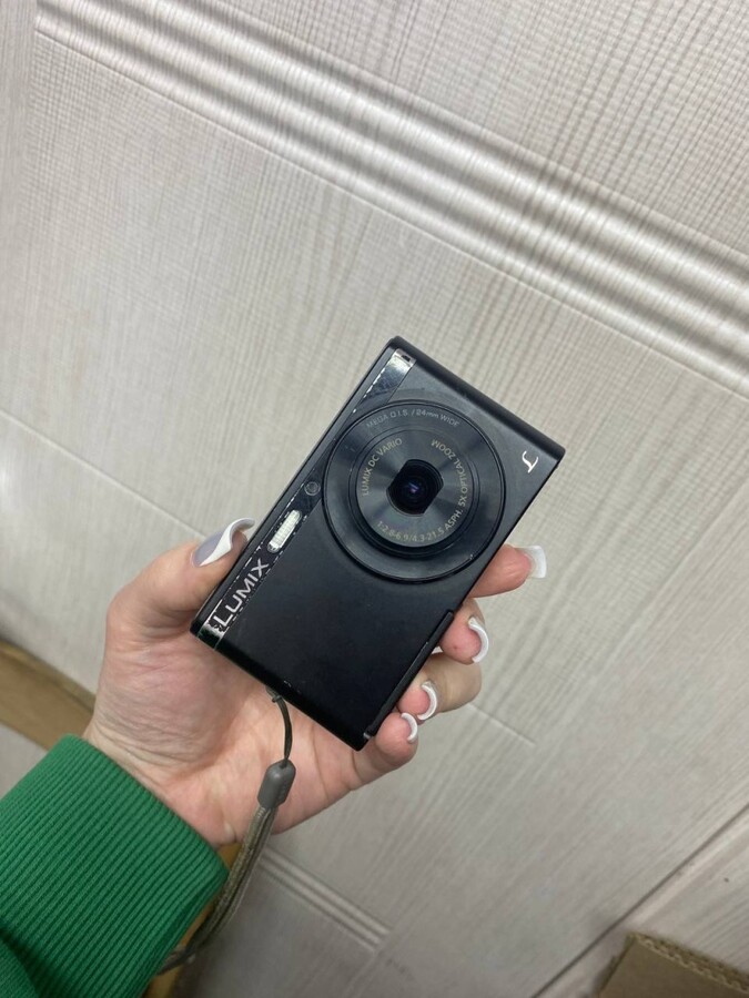 Фотоаппарат Panasonic Lumix DMC-XS1