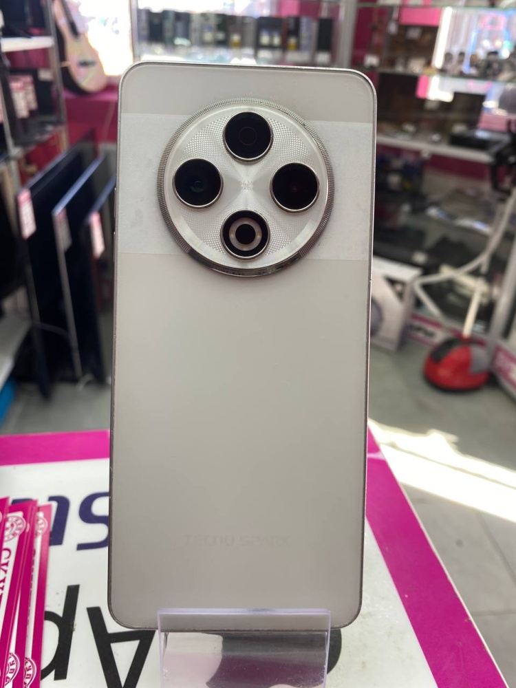 Мобильный телефон Tecno SPARK 30 128 gb